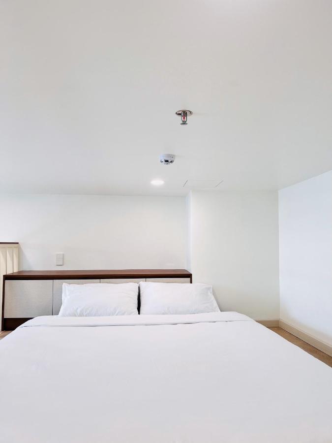 Amanda Boutique -serviced - Binh Duong Apartment